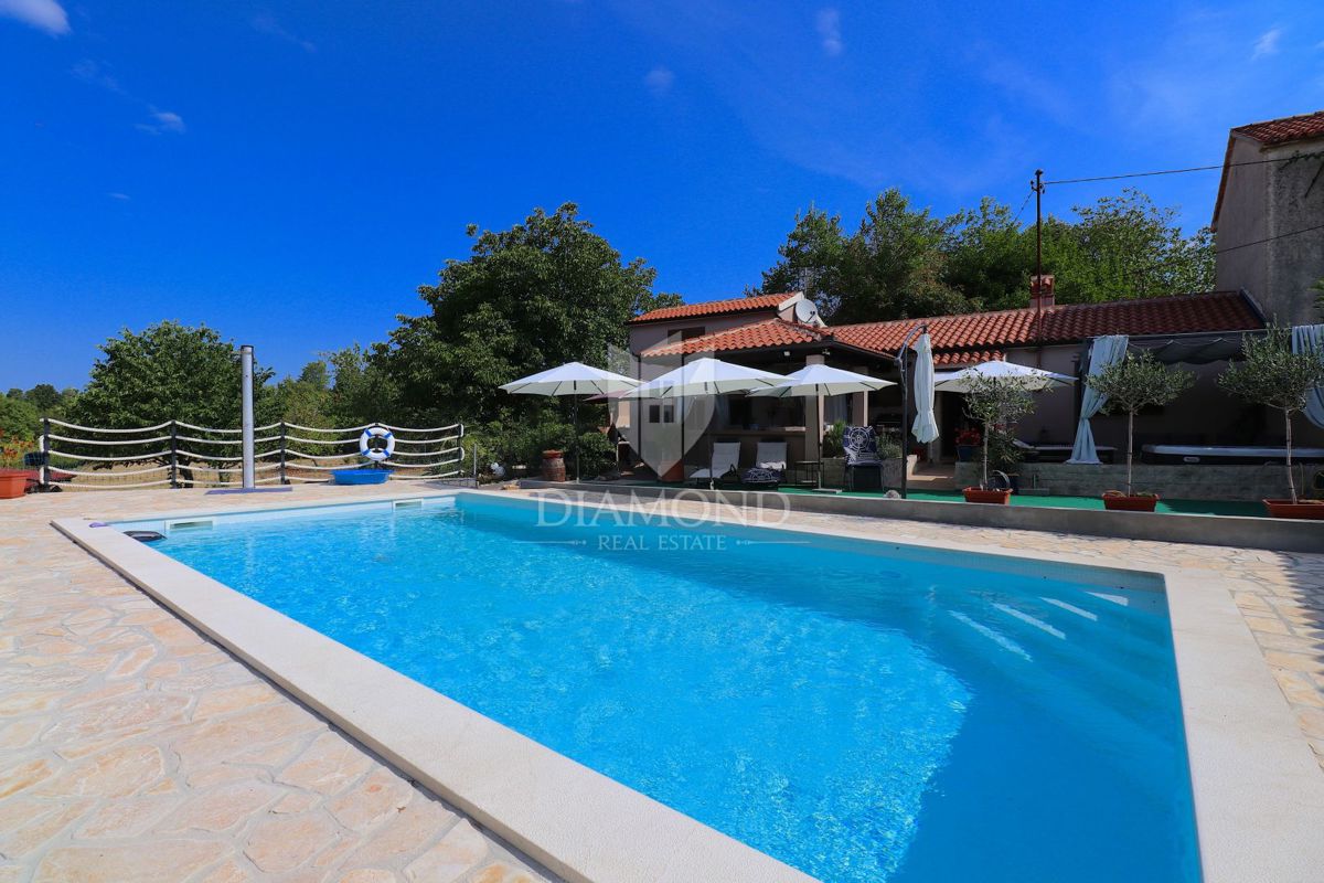 Labin, splendida casa vacanze con due appartamenti