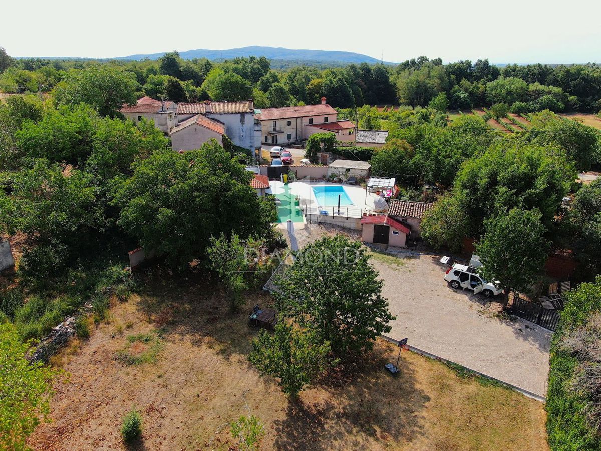 Labin, splendida casa vacanze con due appartamenti