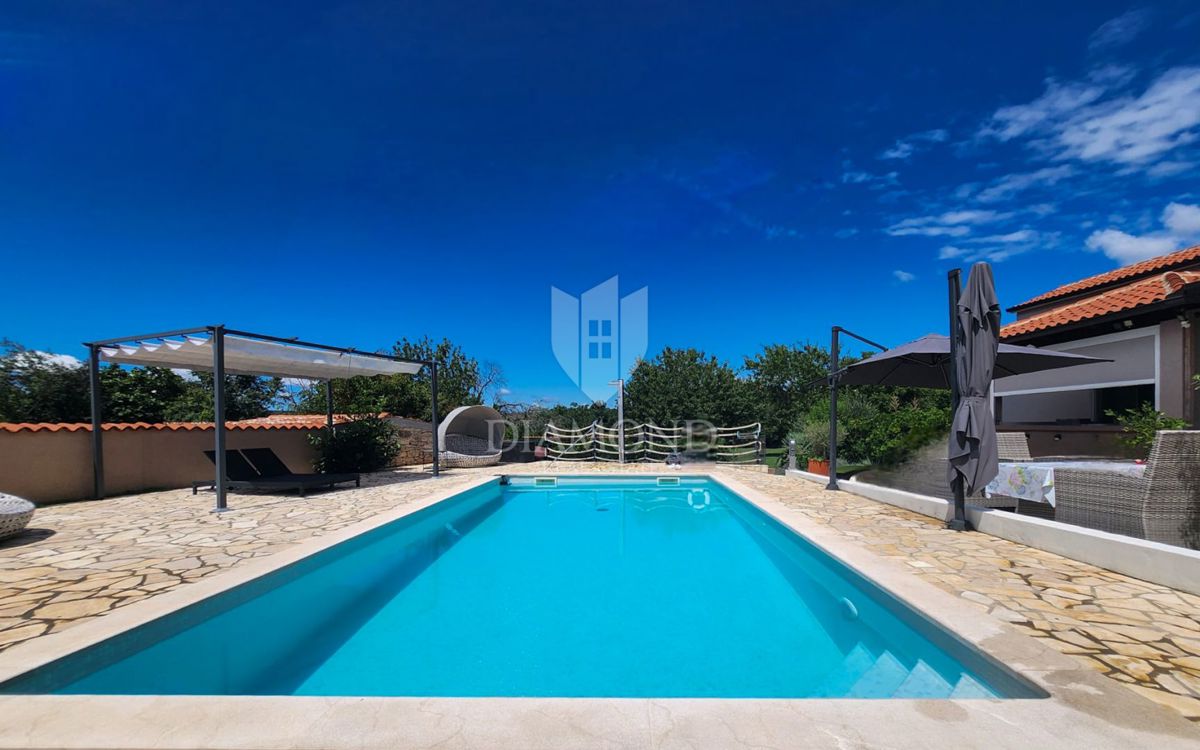 Labin, splendida casa vacanze con due appartamenti