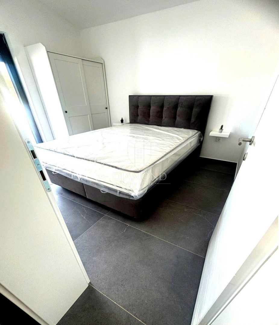 Eccezionale casa su un unico piano con piscina a Parenzo