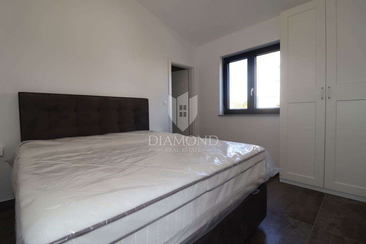 Eccezionale casa su un unico piano con piscina a Parenzo