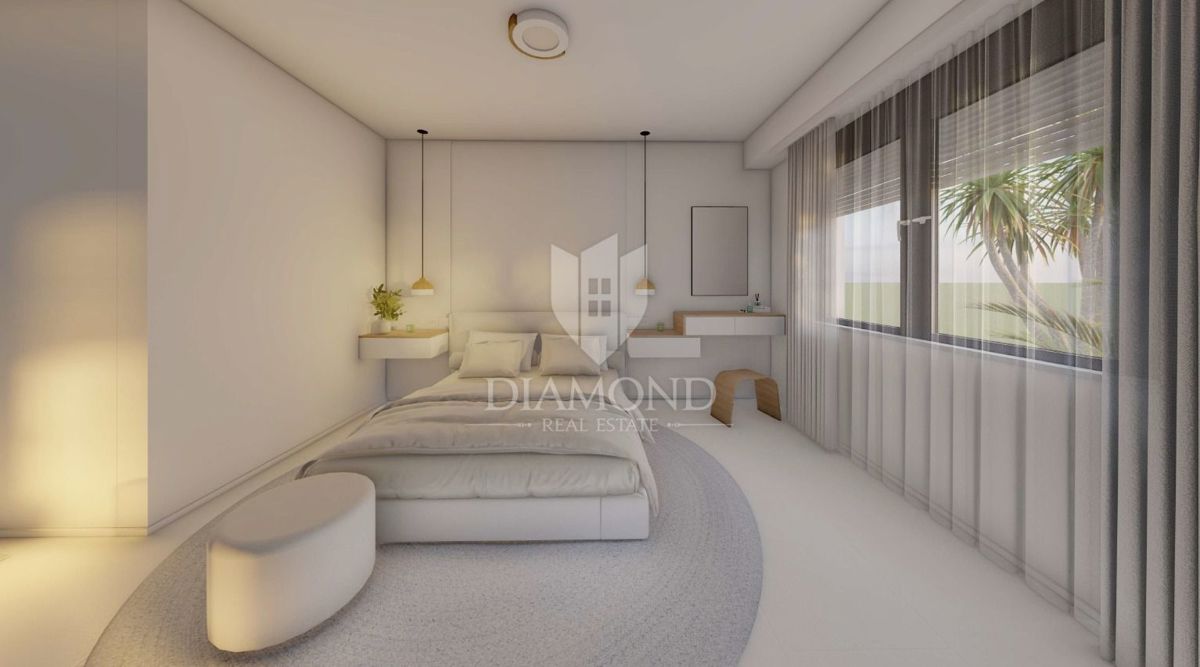 Umag, appartamento di lusso a 150 m dal mare con ascensore!