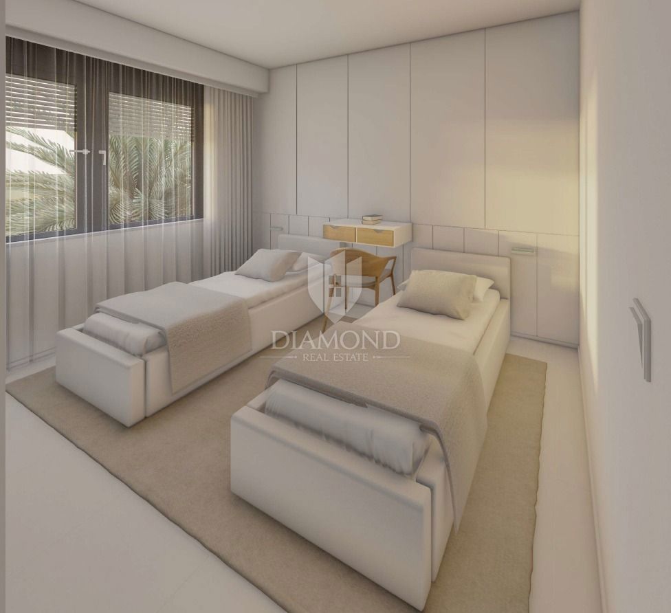 Umag, appartamento di lusso a 150 m dal mare con ascensore!