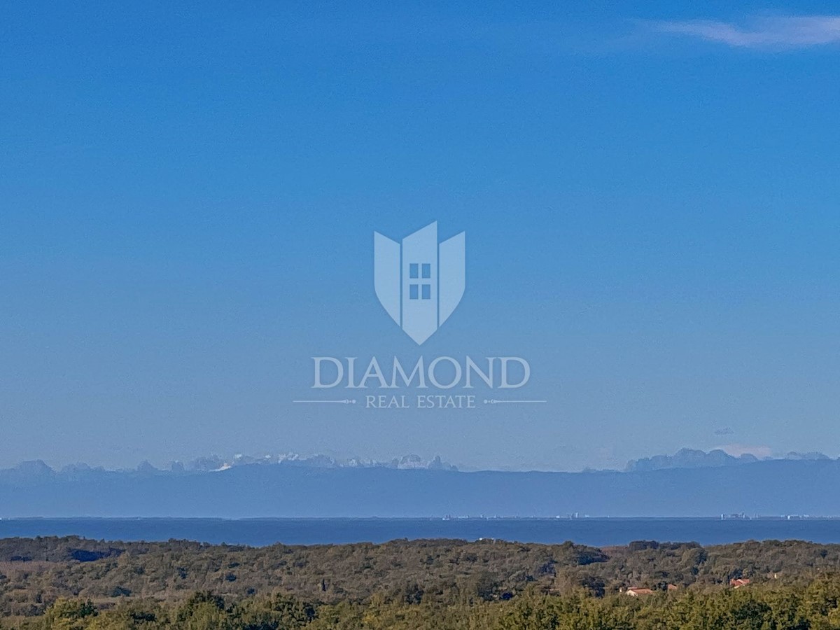 Verteneglio, appartamento in centro con vista mare