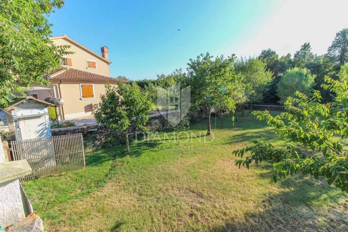 Svetvinčenat, dintorni, terreno edificabile