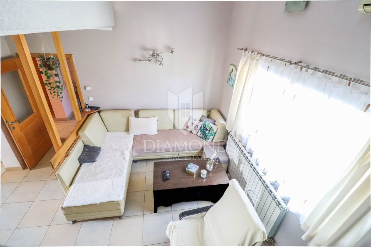 Bellissima casa con ampio cortile nelle vicinanze di Fasana!