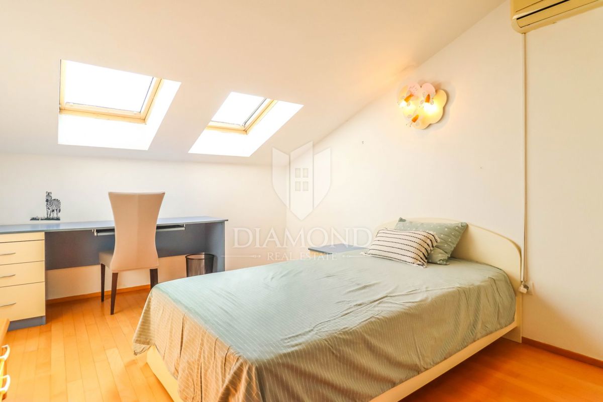 Bellissima casa con ampio cortile nelle vicinanze di Fasana!