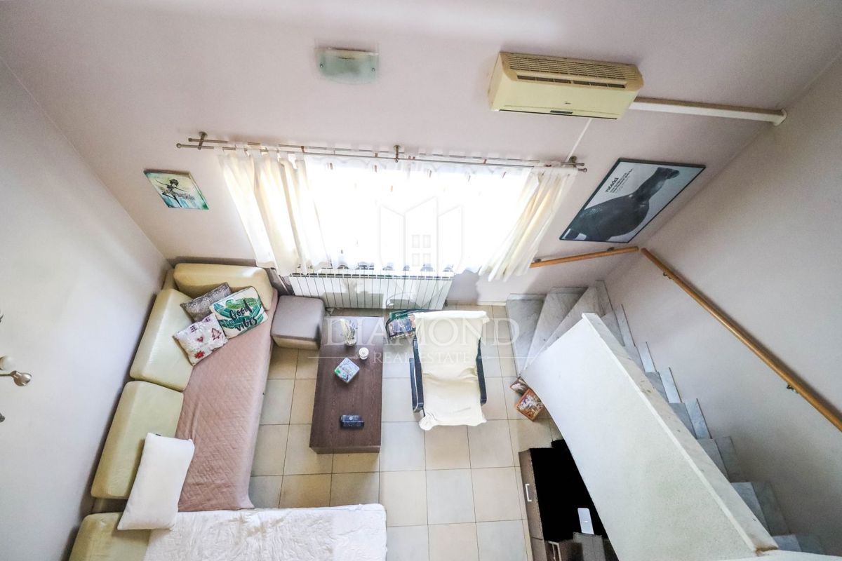 Bellissima casa con ampio cortile nelle vicinanze di Fasana!