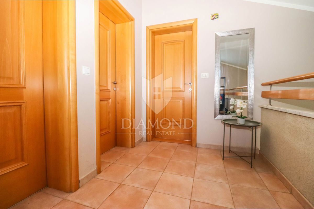 Bellissima casa con ampio cortile nelle vicinanze di Fasana!