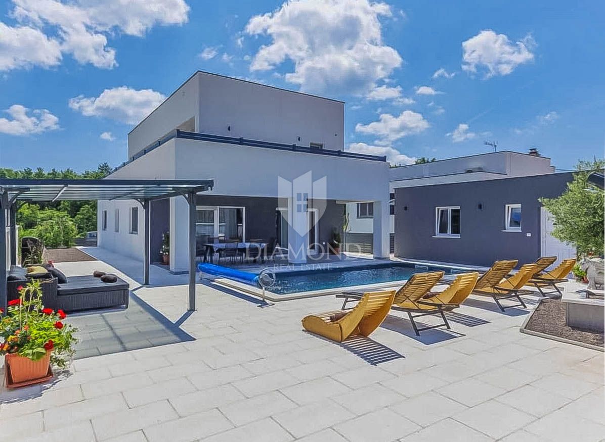 Istria, Dignano, Casa di lusso con piscina riscaldata e ampia terrazza