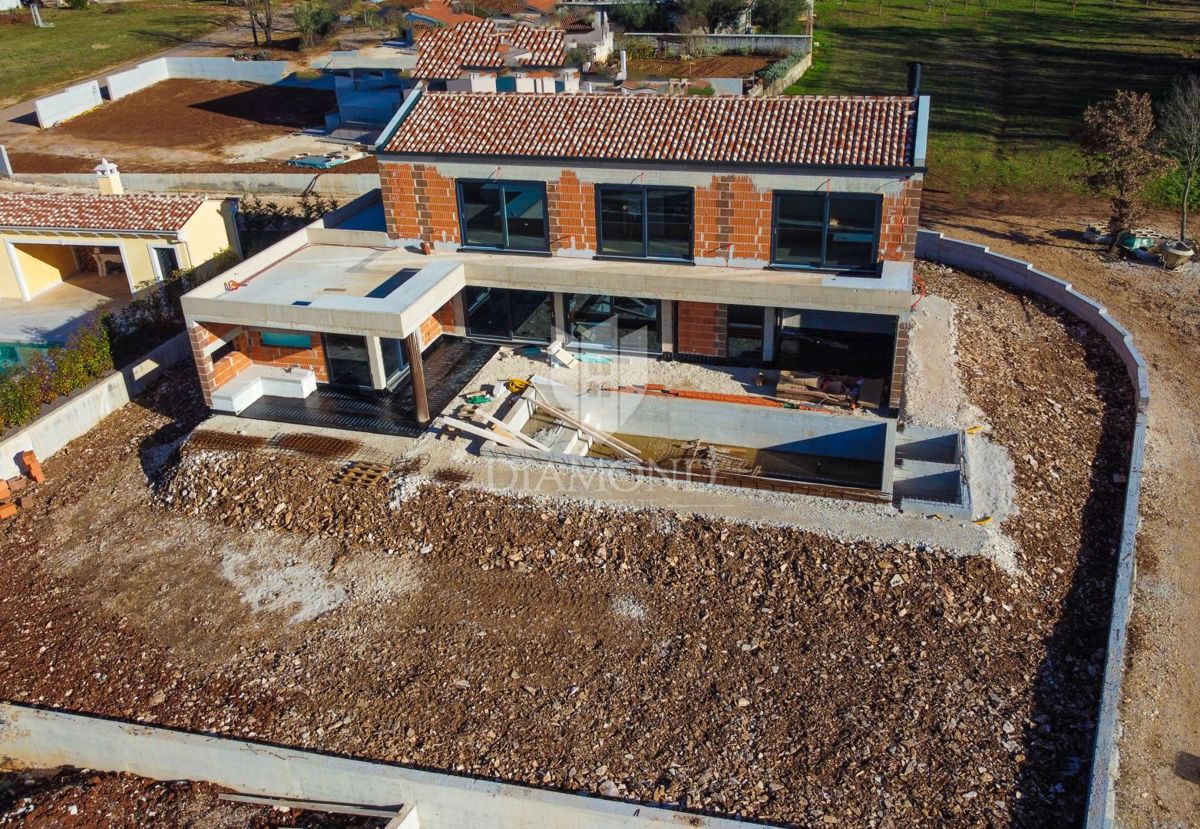 Parenzo, dintorni. Villa di design con benessere e vista mare