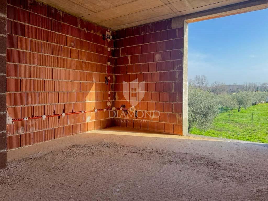 Umago nuova costruzione, appartamento con vista mare