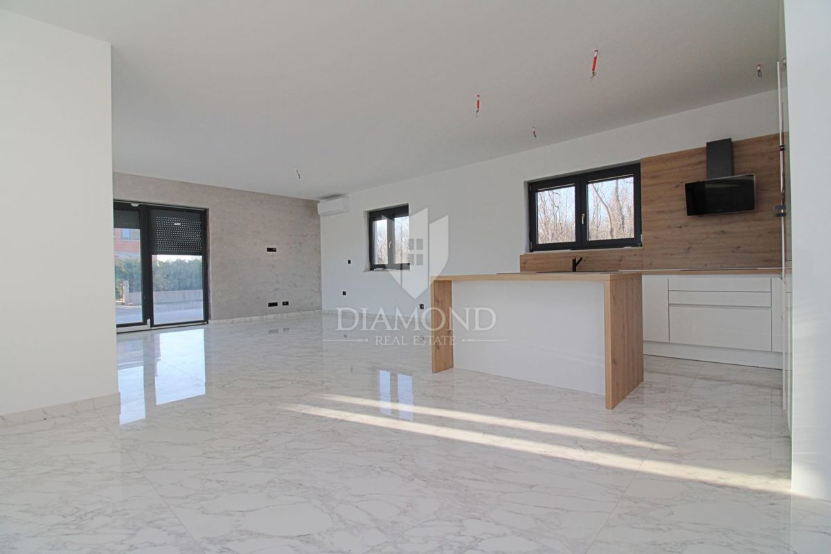 Labin, dintorni, casa vacanze di nuova costruzione