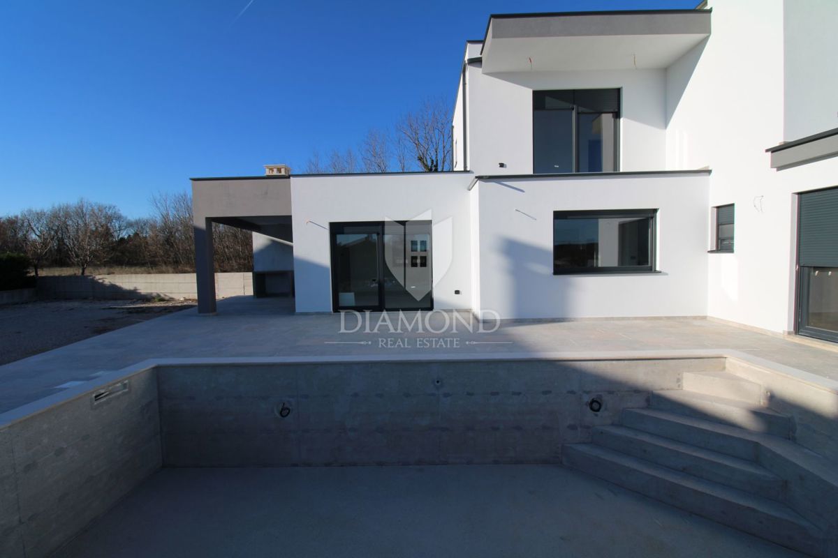 Labin, dintorni, casa vacanze di nuova costruzione