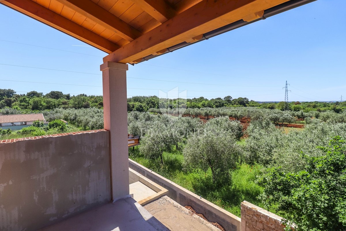 Casa con piscina e vista mare vicino a Pola! 