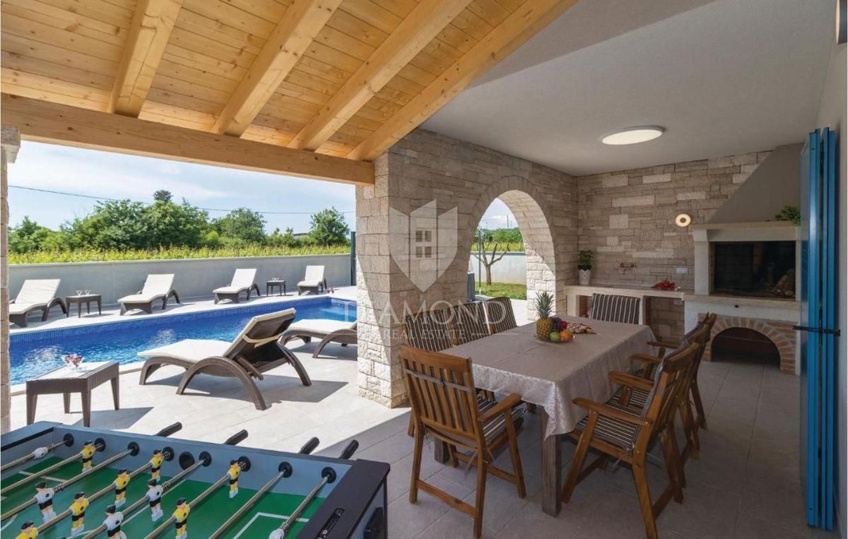 Casa Marčana, 169m2