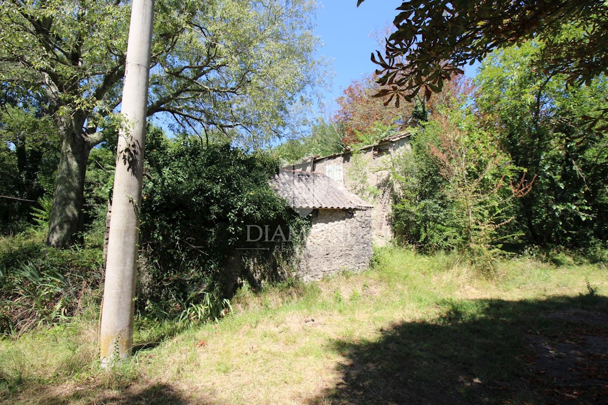 Chersano, dintorni, casa indipendente in pietra da adattare