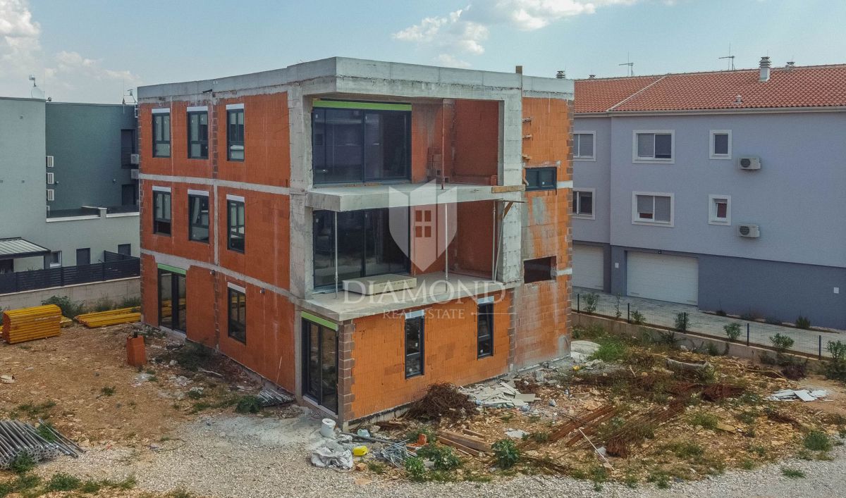 Appartamento Štinjan, Pula, 118m2