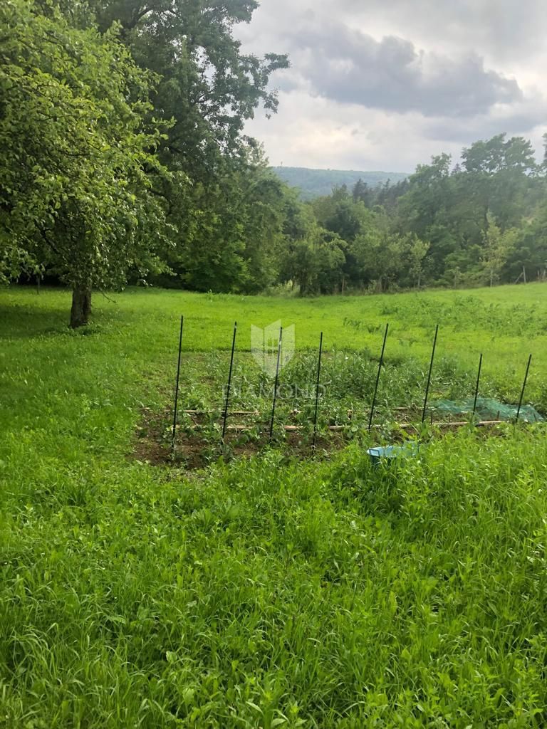 Una grande casa a Lukovdol, vicino a Vrbovsko