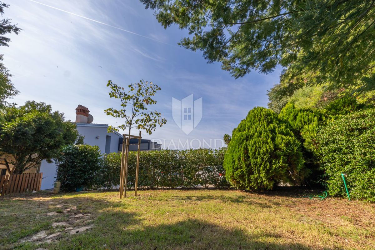 Appartamento arredato con terrazza, a 1 km dal mare!