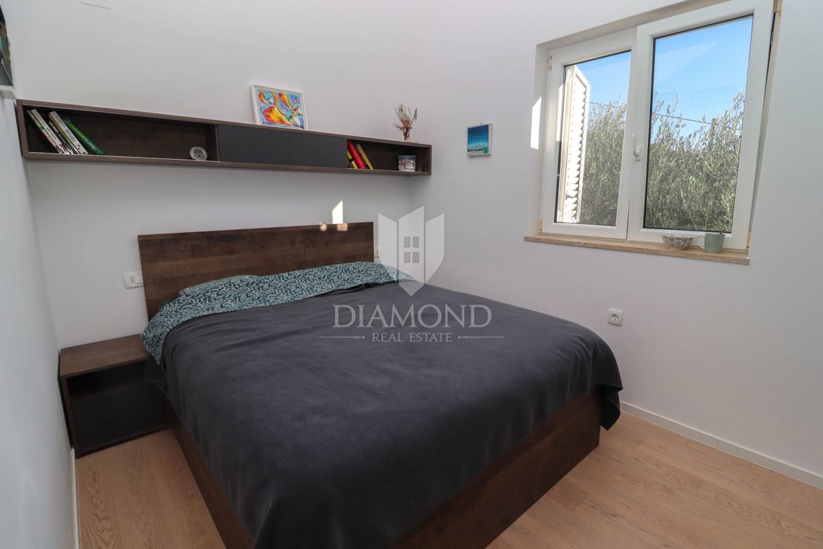 Appartamento arredato con terrazza, a 1 km dal mare!