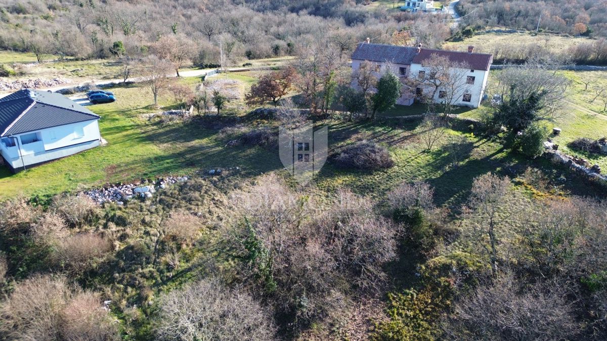 Ampio terreno edificabile nelle vicinanze di Barbana