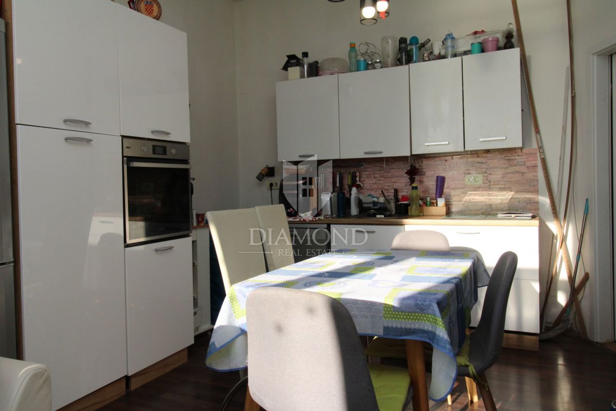 Appartamento Centar, Rijeka, 66m2