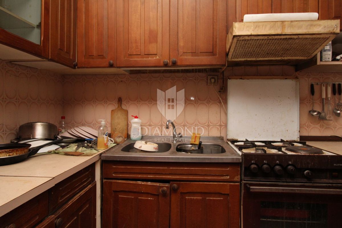 Appartamento Bulevard, Rijeka, 75m2