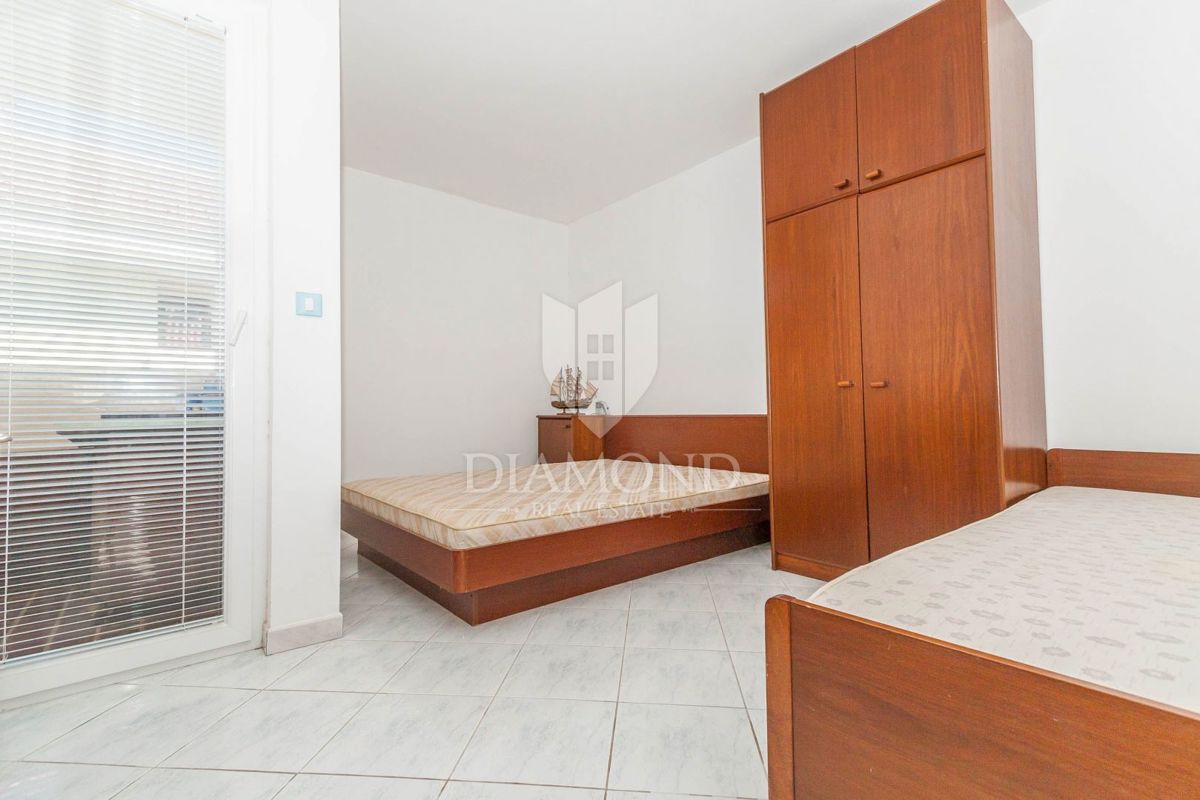 Cittanova, dintorni! Appartamento a soli 200 m dal mare!