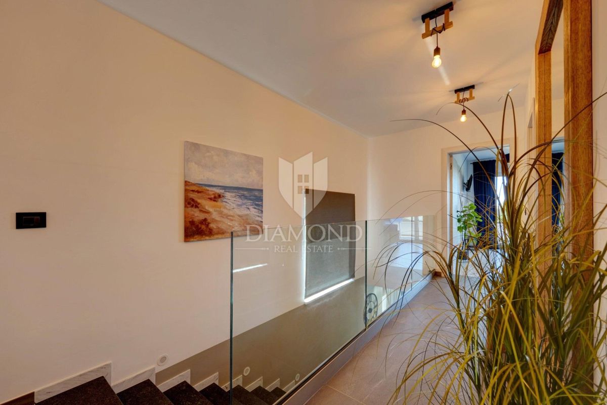 NUOVA VILLA DI LUSSO CON WELLNESS PRIVATO