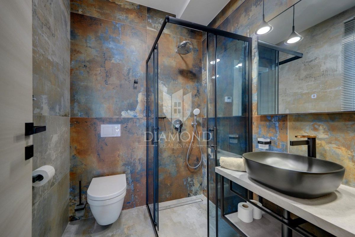 NUOVA VILLA DI LUSSO CON WELLNESS PRIVATO