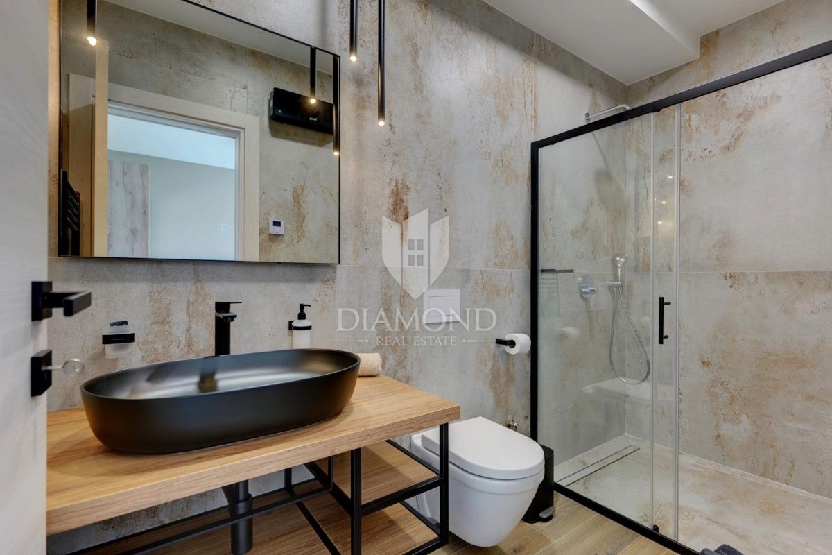 NUOVA VILLA DI LUSSO CON WELLNESS PRIVATO