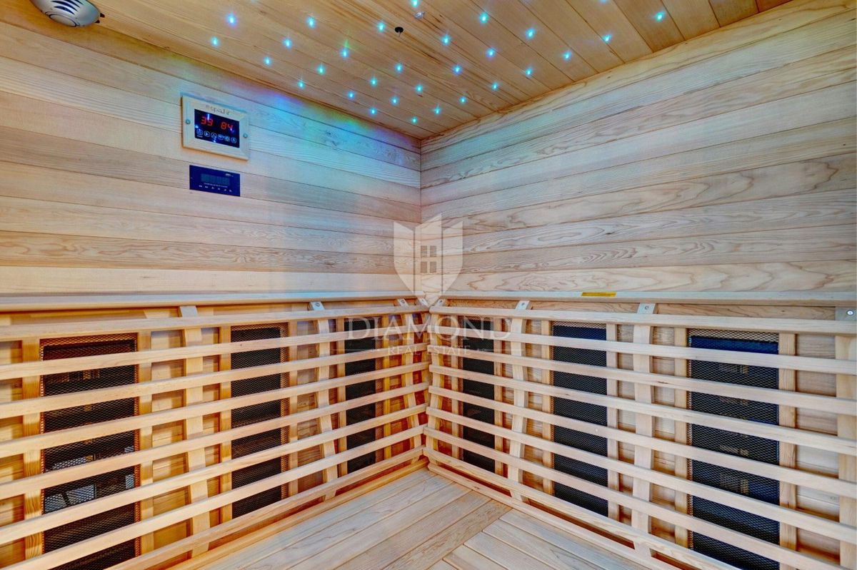 NUOVA VILLA DI LUSSO CON WELLNESS PRIVATO