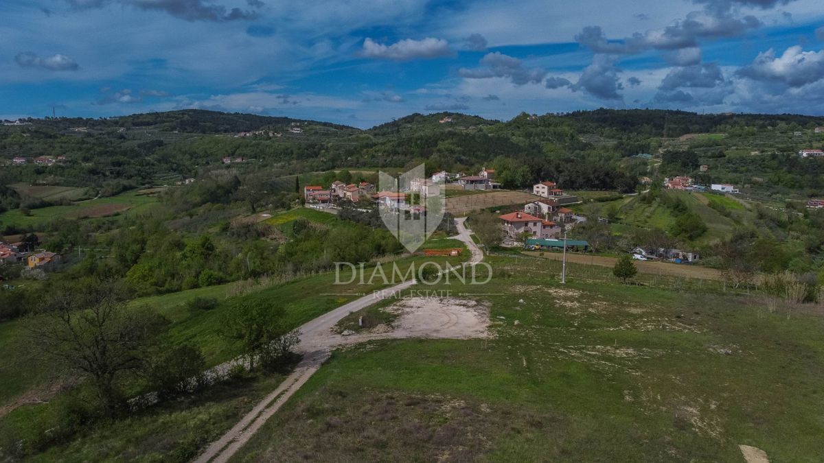 Istria, Buie, dintorni - opportunità di investimento!