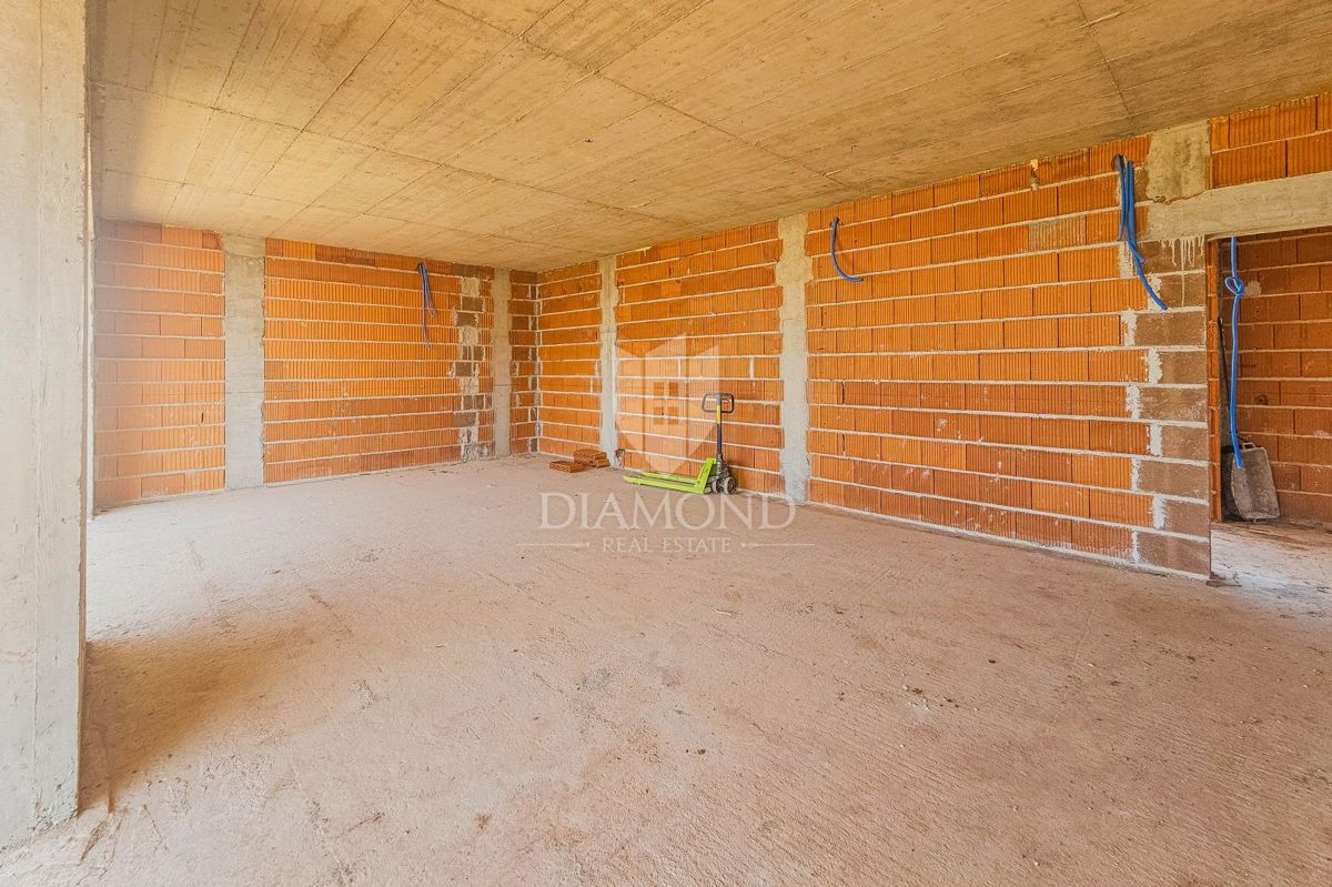 Umago, villa moderna con vista mare!