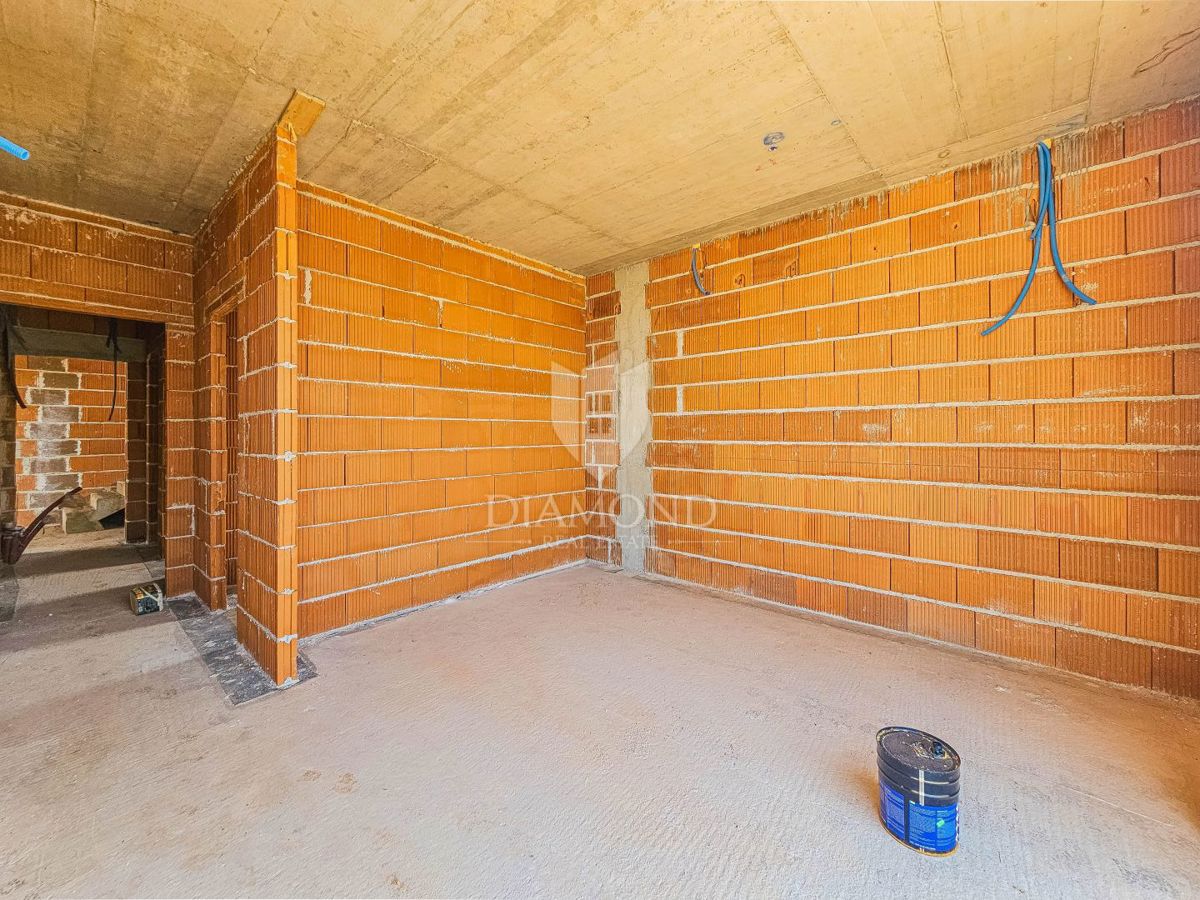 Umago, villa moderna con vista mare!