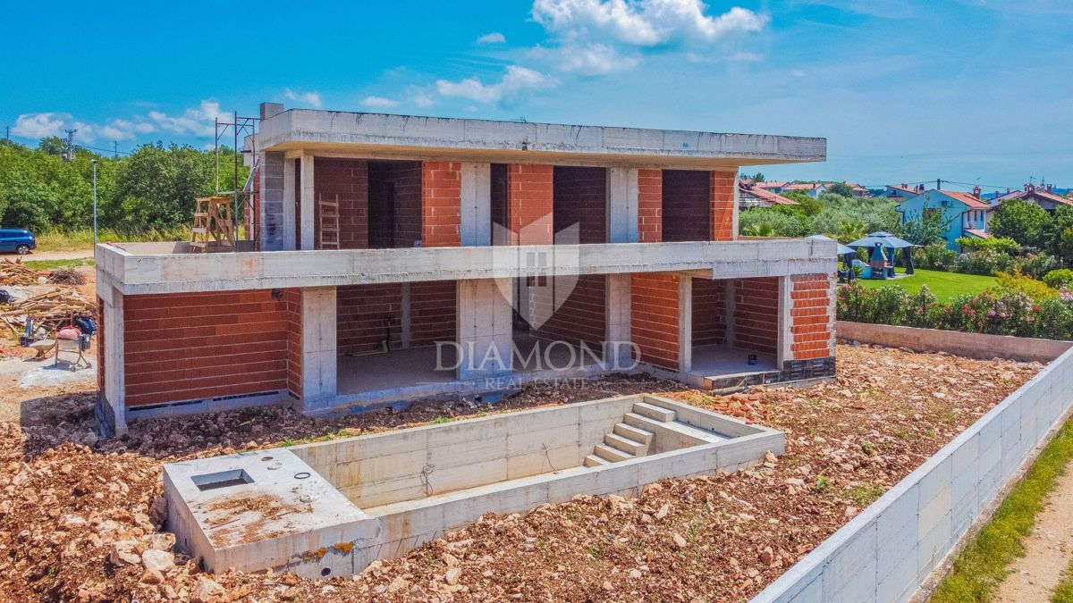 Umago, villa moderna con vista mare!