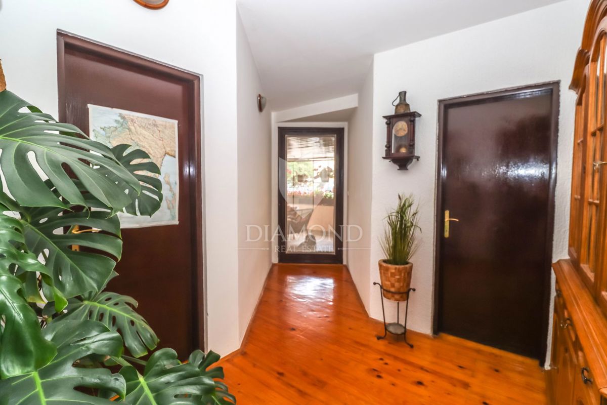 Pola - Spazioso appartamento nel centro città con terrazza! 