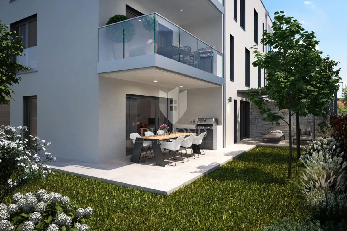 Umago, dintorni, nuovo appartamento di 78 m2 in un piccolo edificio ai margini del villaggio