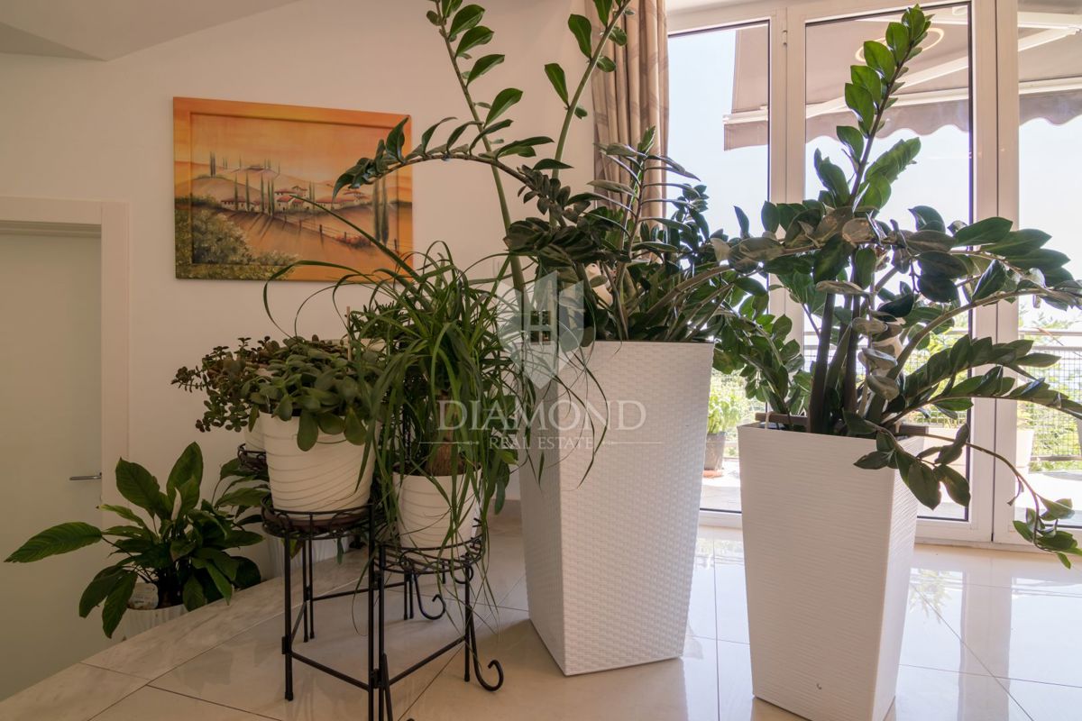 Abbazia, Ičići, Villa con 5 appartamenti, vista mare