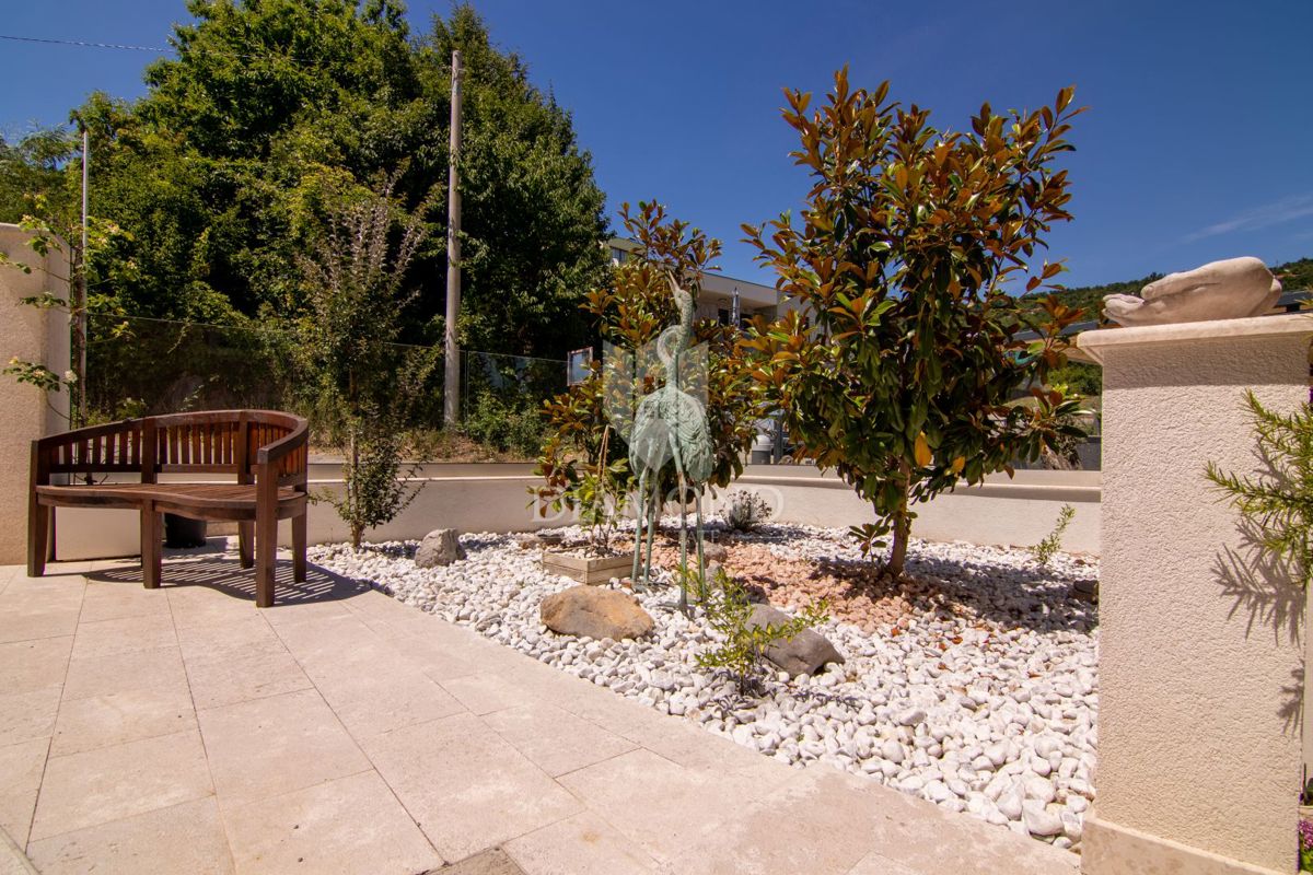 Abbazia, Ičići, Villa con 5 appartamenti, vista mare