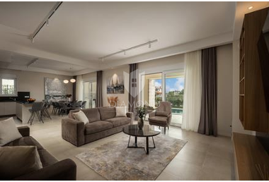 Parenzo, Dintorni: Villa moderna con piscina e vista mare