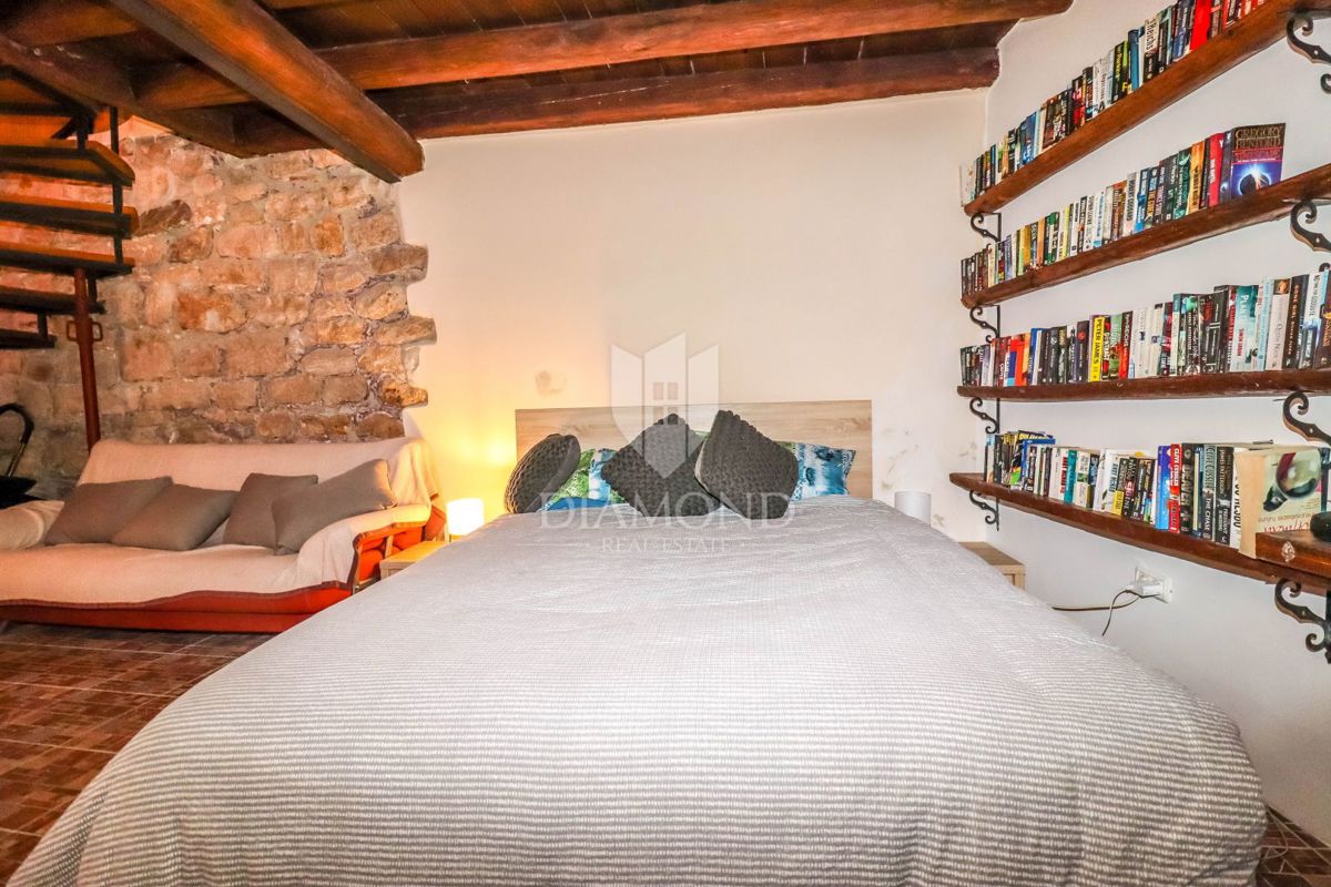 Rovigno, casa con cortile nel centro storico