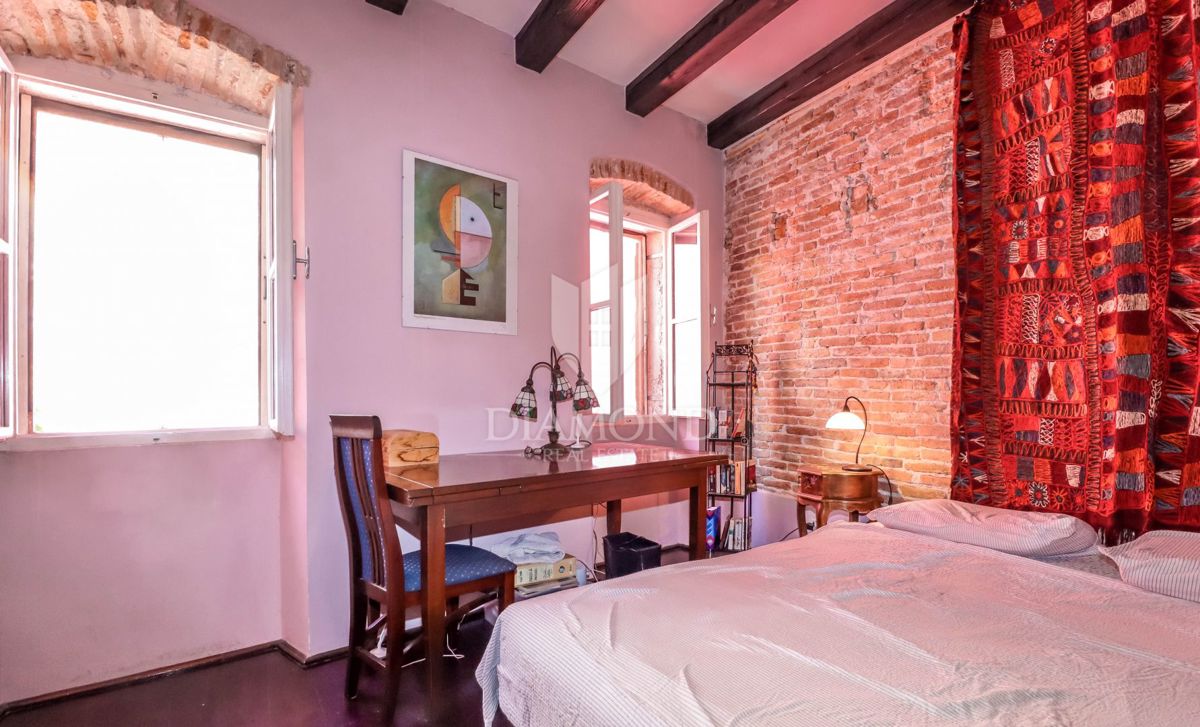 Rovigno, casa con cortile nel centro storico