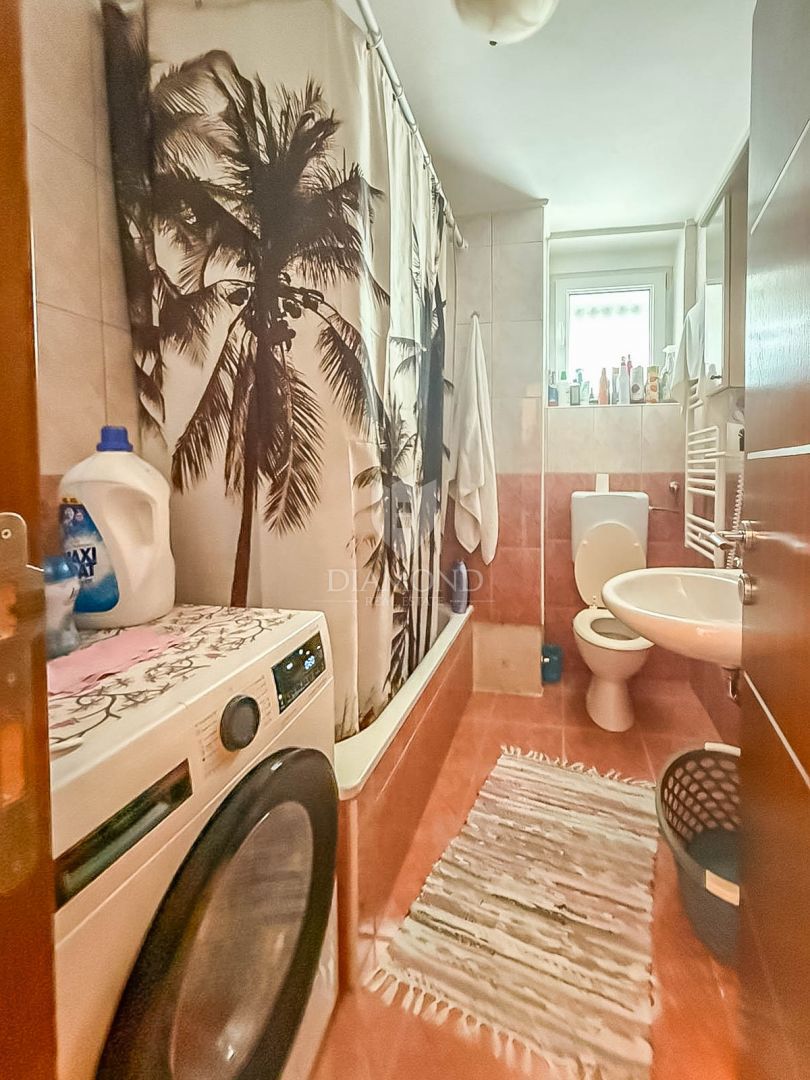 Umago, appartamento nel centro di Umago con 2 balconi!