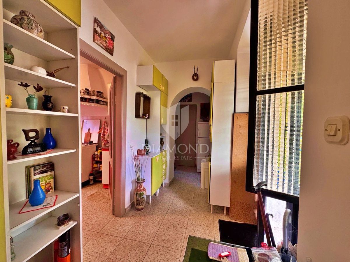 CASA VICINO AD ALBONA