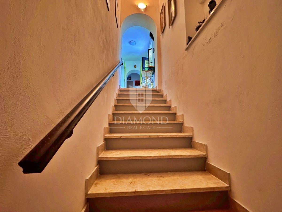 CASA VICINO AD ALBONA