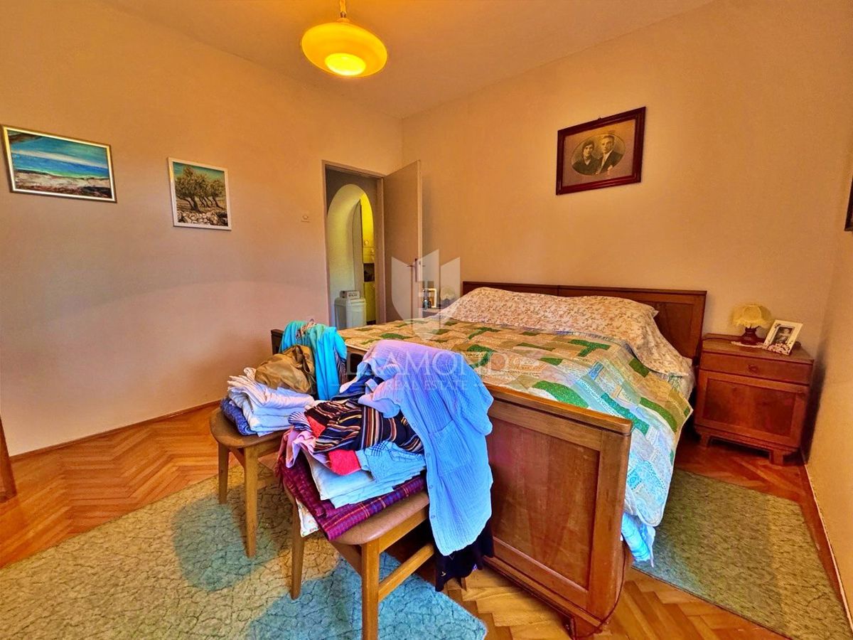 CASA VICINO AD ALBONA