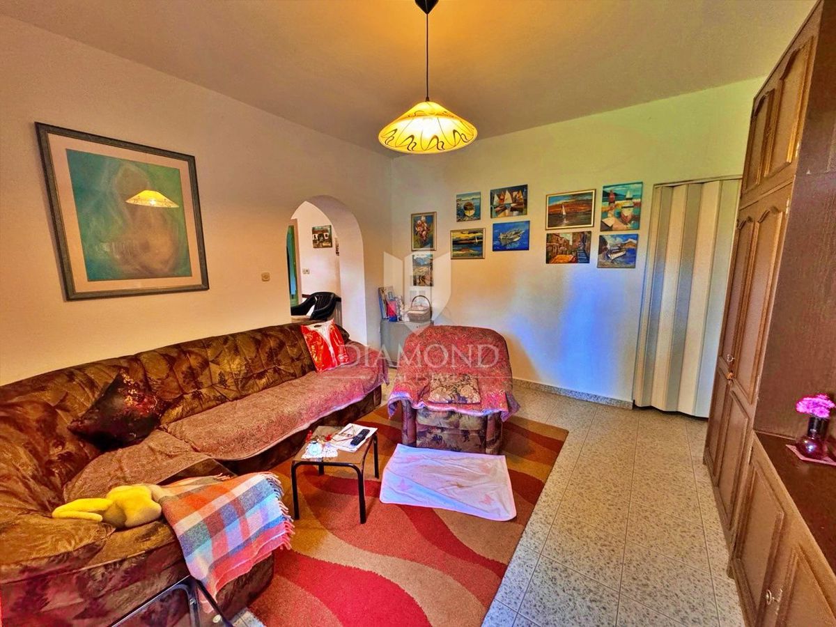 CASA VICINO AD ALBONA