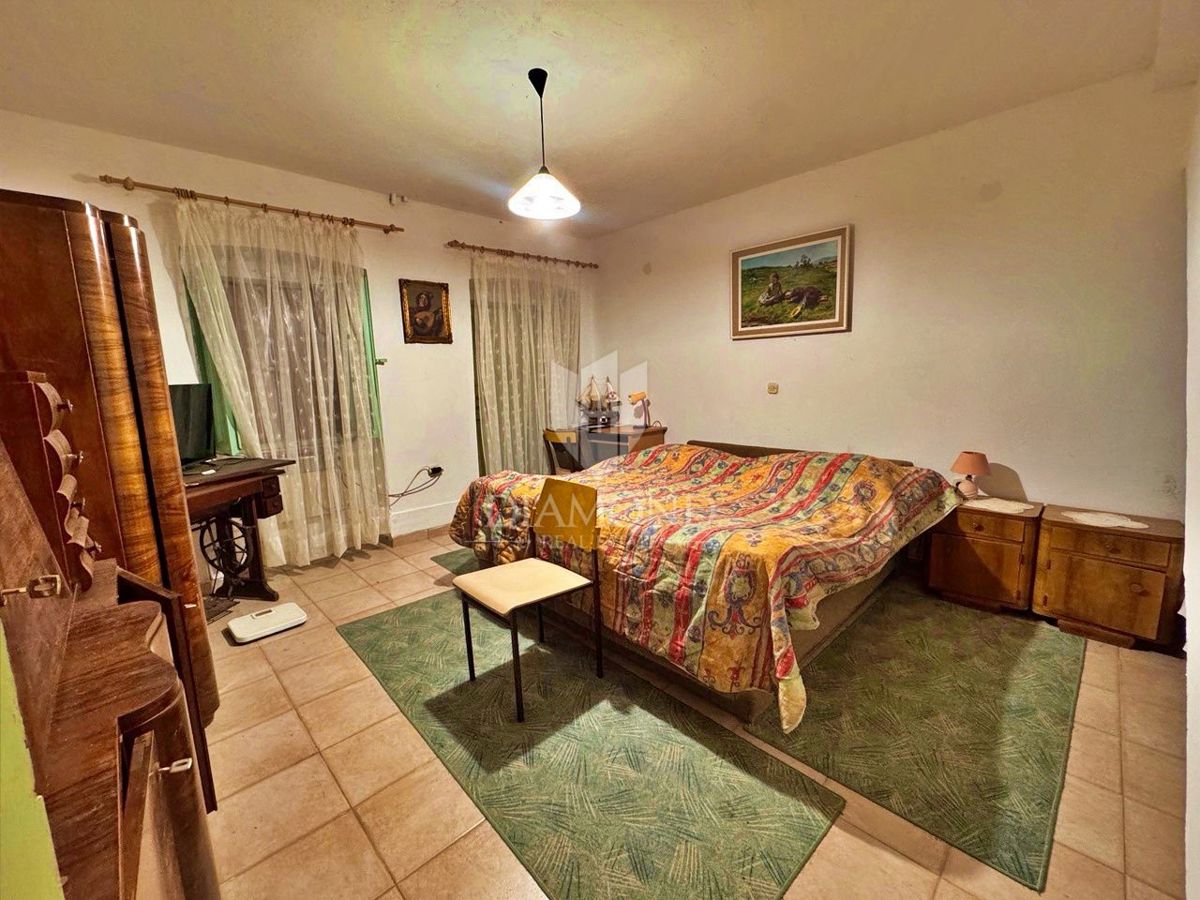 CASA VICINO AD ALBONA